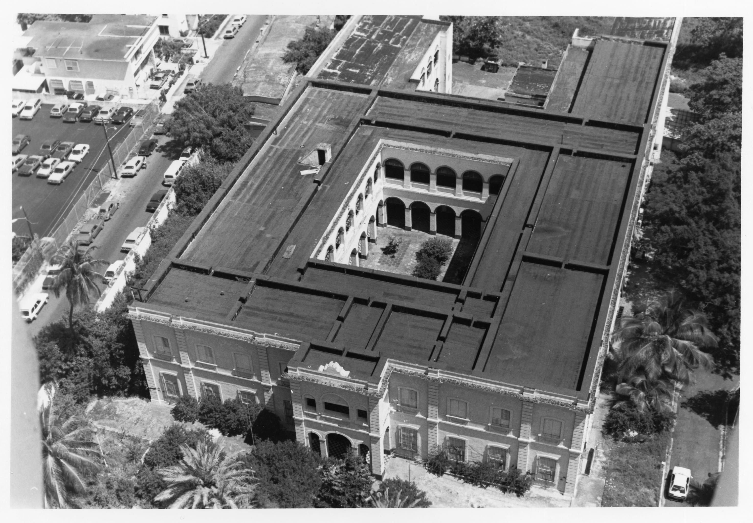 Colegio de las Madres del Sagrado Corazón - 85002908